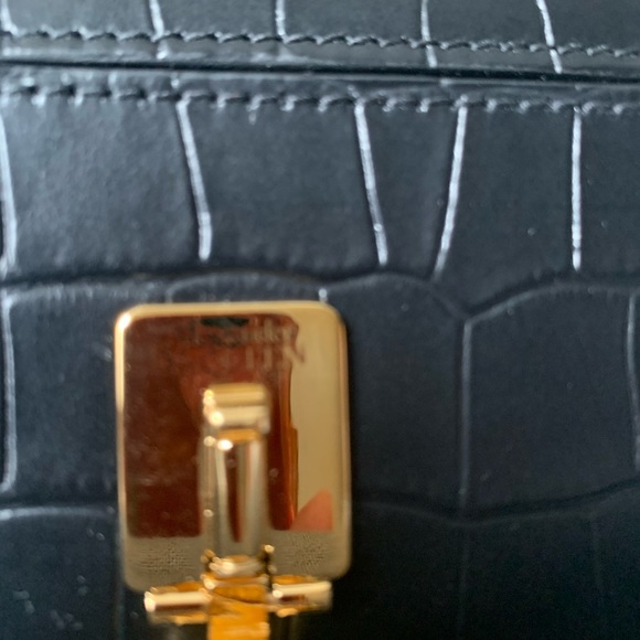 Alexandre McQueen Skull Croc Embossed Leather Wallet on a Chain - Picture 8 of 14